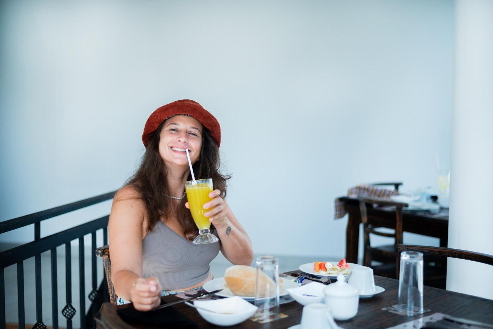 Teya Beach Hotel Ahangama Εξωτερικό φωτογραφία
