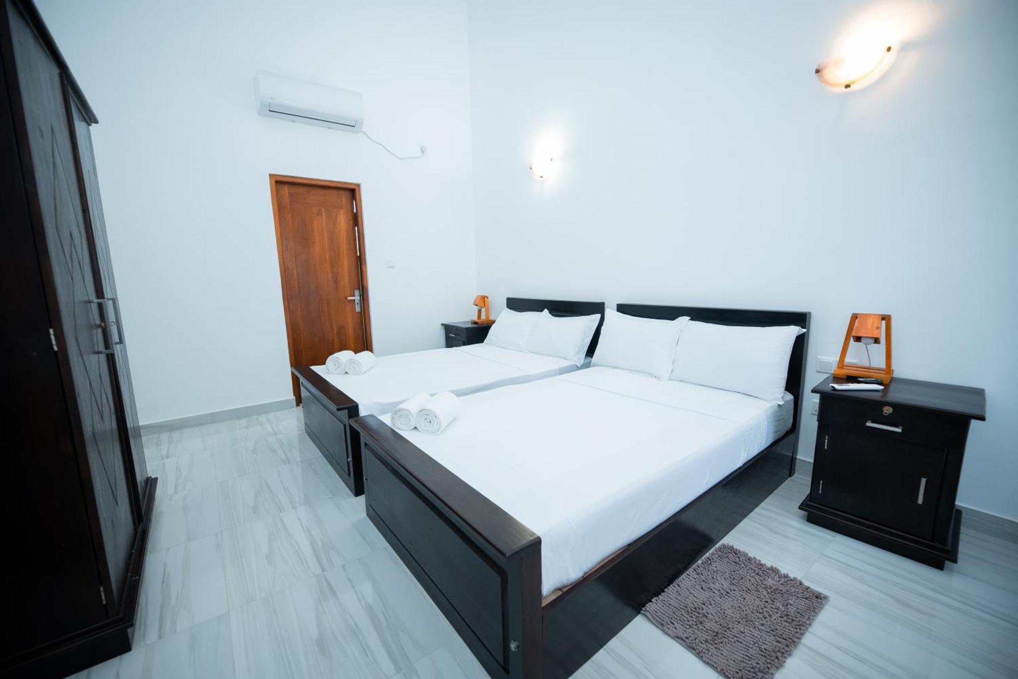 Teya Beach Hotel Ahangama Εξωτερικό φωτογραφία